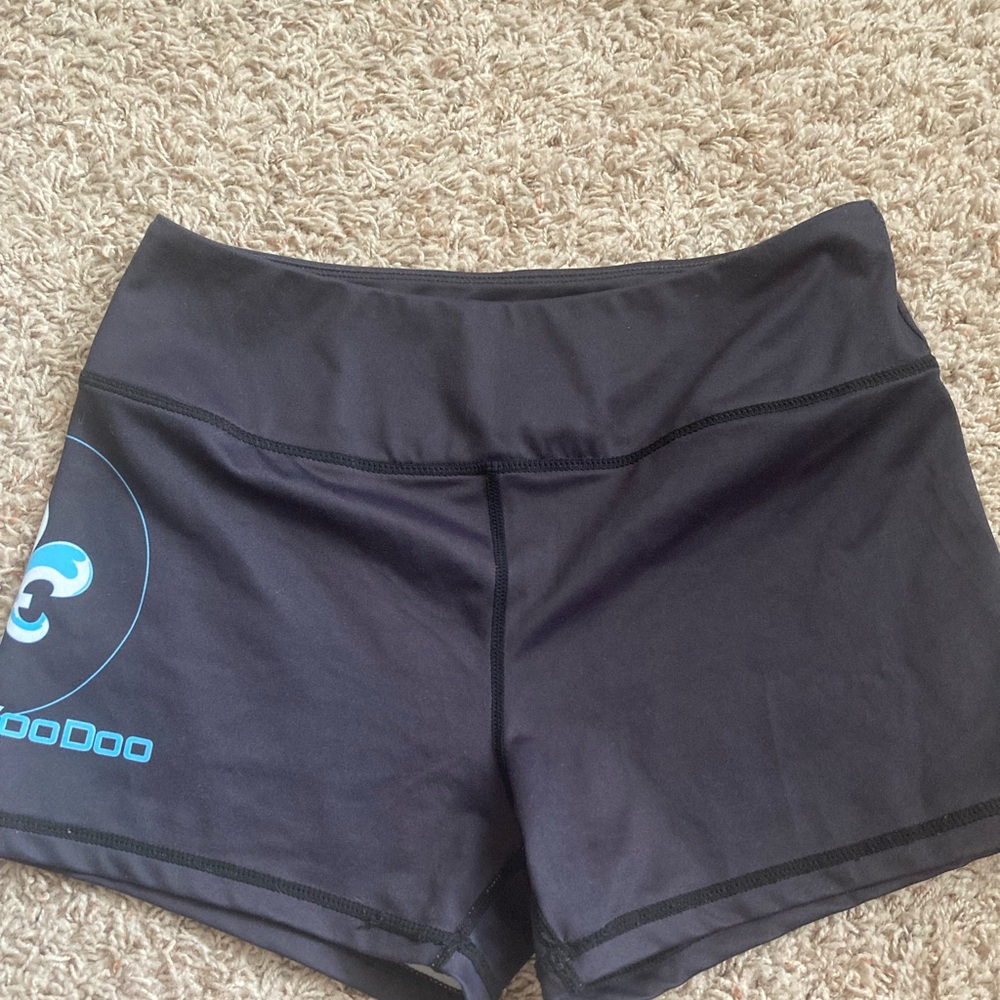 Barbell Voodoo medium shorts
